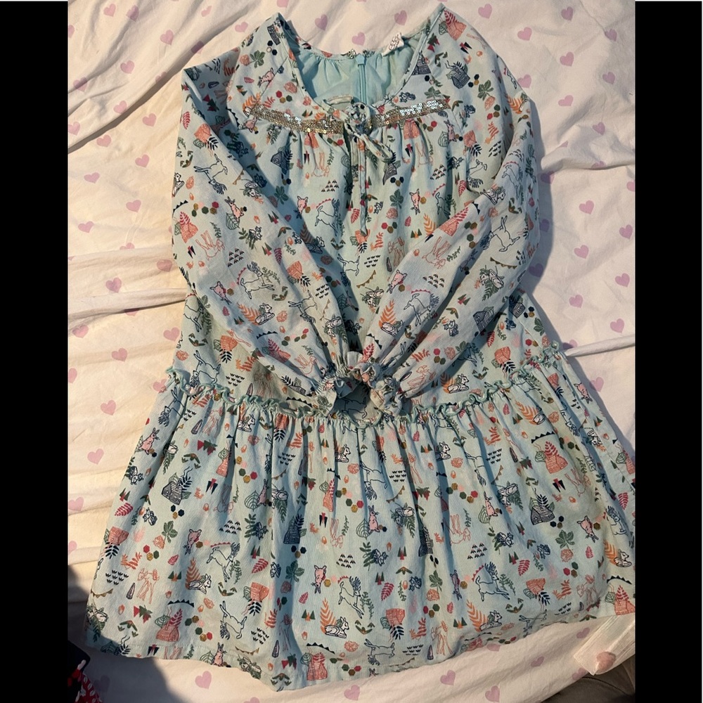 Egg dress